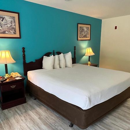 Hilltop Inn & Suites, Near Foxwoods Casino North Stonington Exteriér fotografie