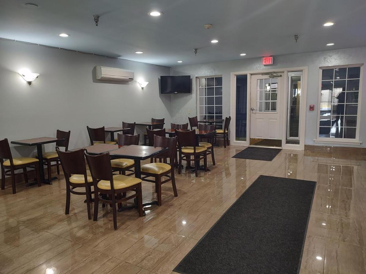 Hilltop Inn & Suites, Near Foxwoods Casino North Stonington Exteriér fotografie