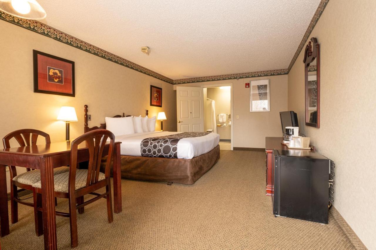 Hilltop Inn & Suites, Near Foxwoods Casino North Stonington Exteriér fotografie